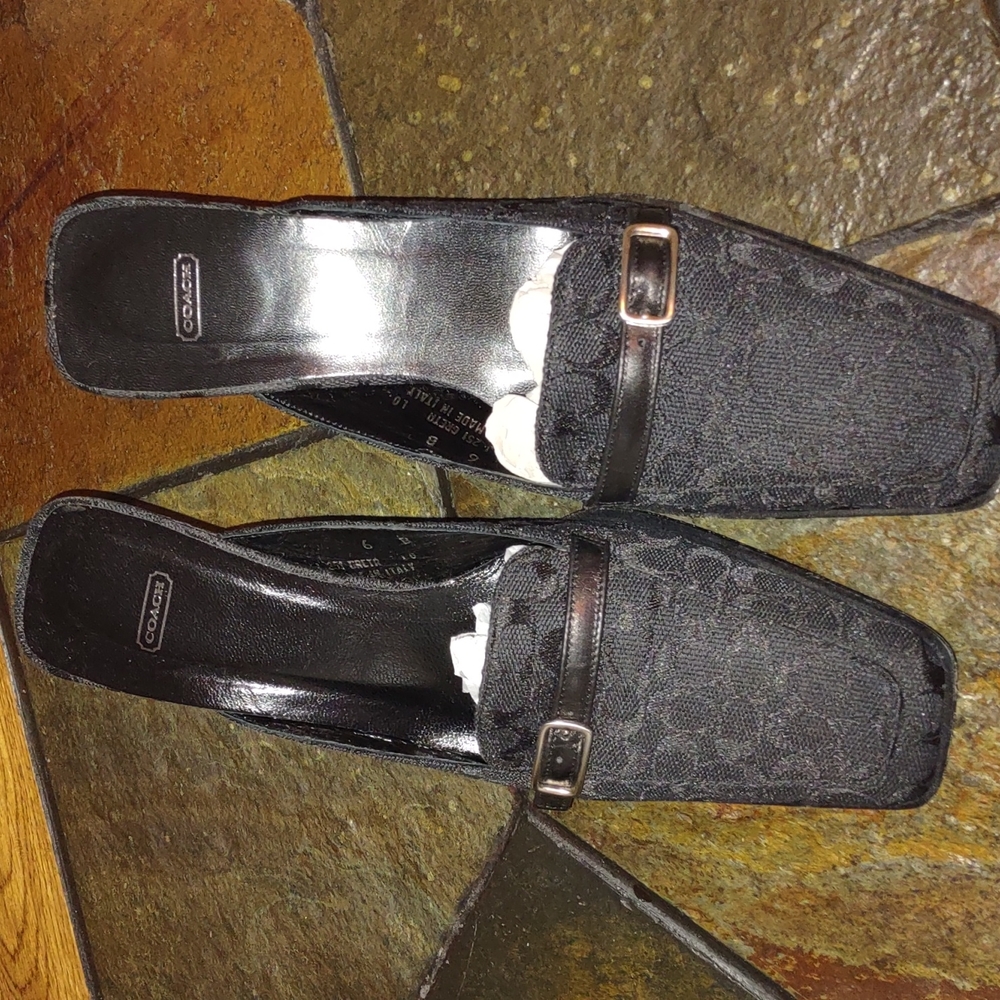 Black shoes with heel...